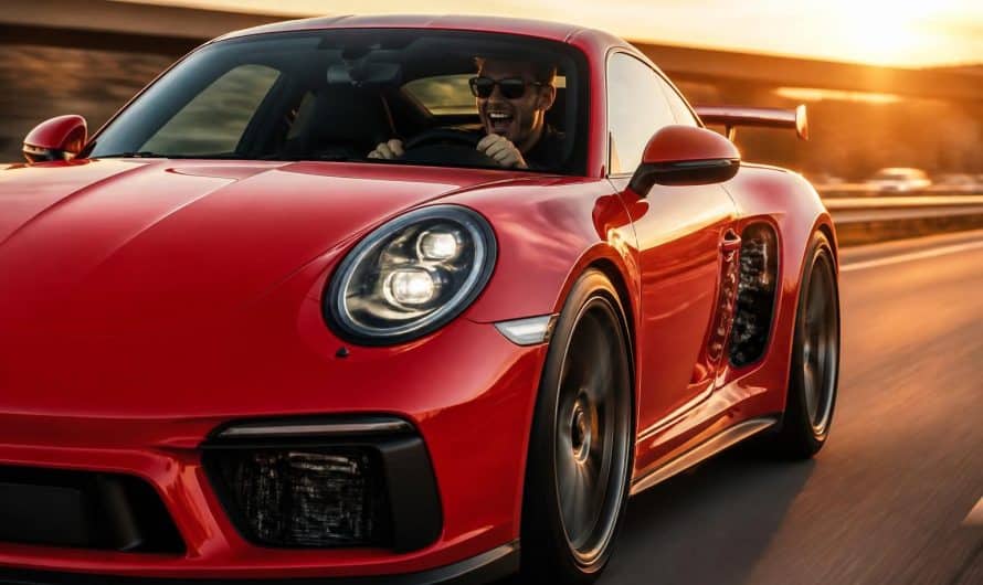 Contrôlé à plus de 170 km/h au volant d’une Porsche : « J’adore le bruit de mon moteur »